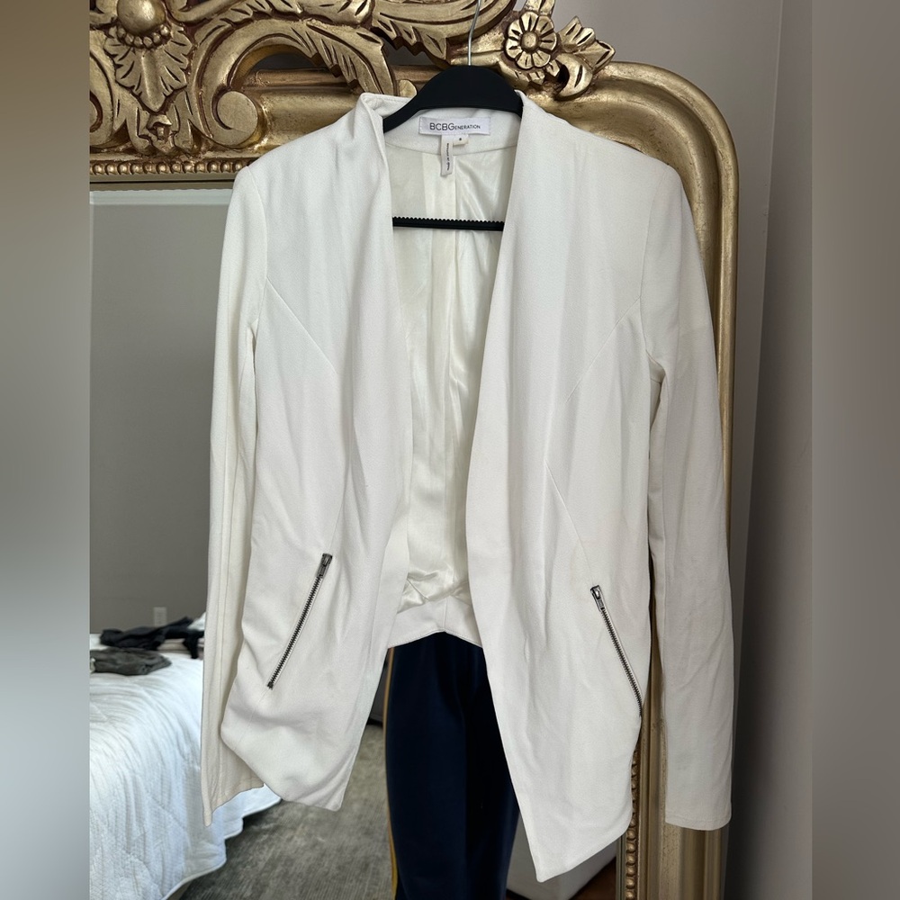 Bcbg white blazer